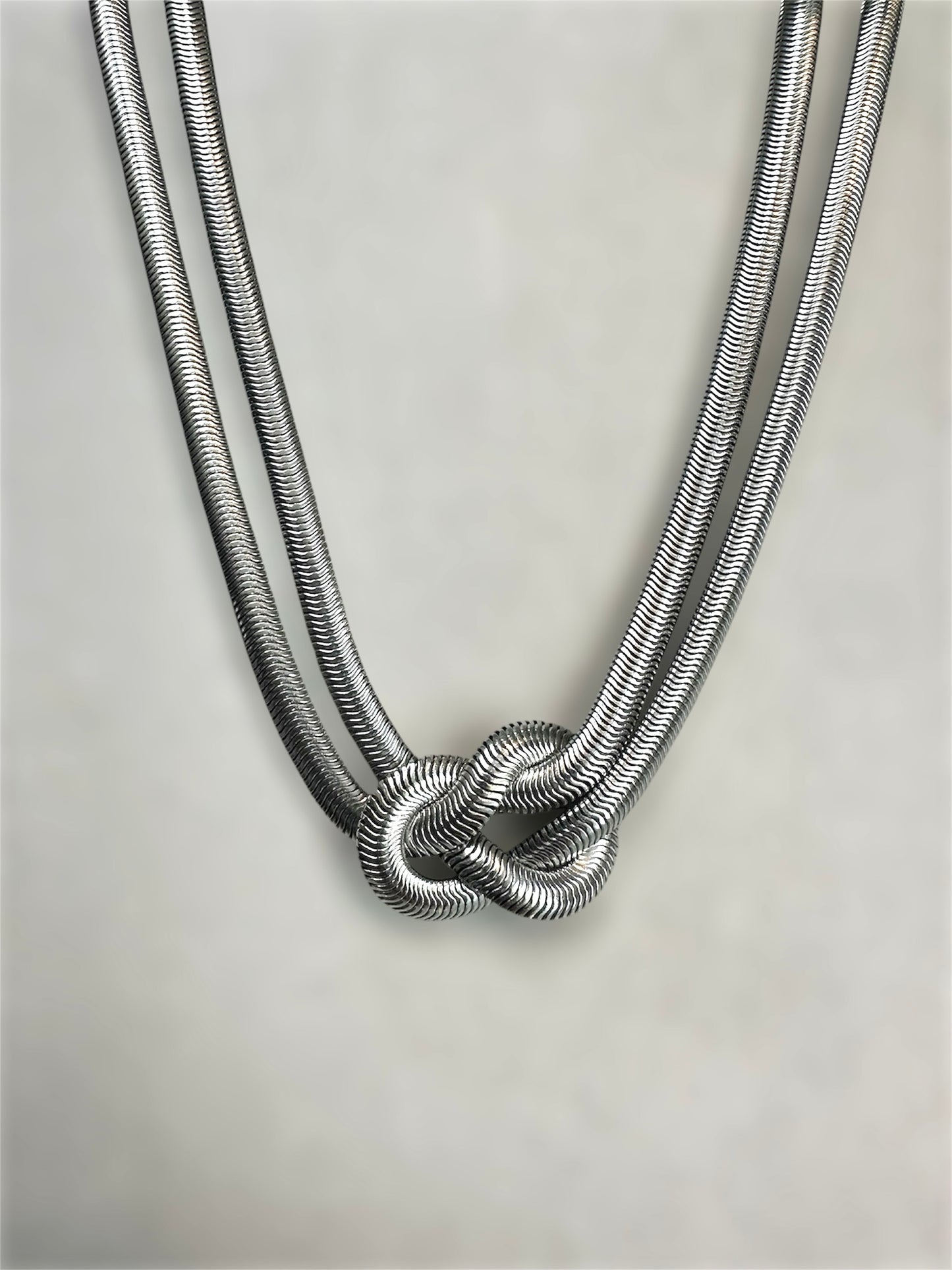 Knot Necklace