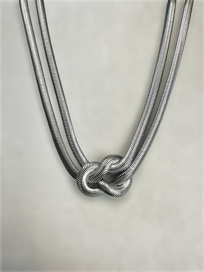Knot Necklace